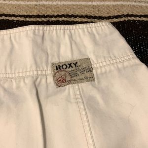 Roxy pleated white canvas beach wrap skirt!